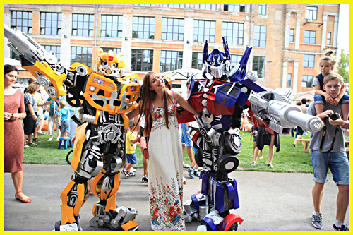 SuperQueen Transformer Costumes Bumblebee Costumes and Optimus Prime Costume in Ukraine